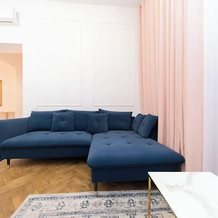 Wawel Castle Old Town Bigger P4you Pl Apartment