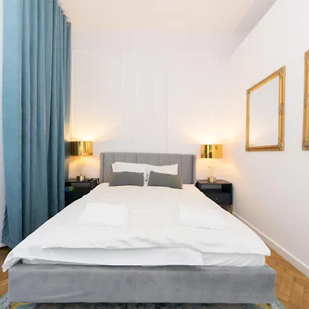 Wawel Castle Old Town Bigger P4you Pl *